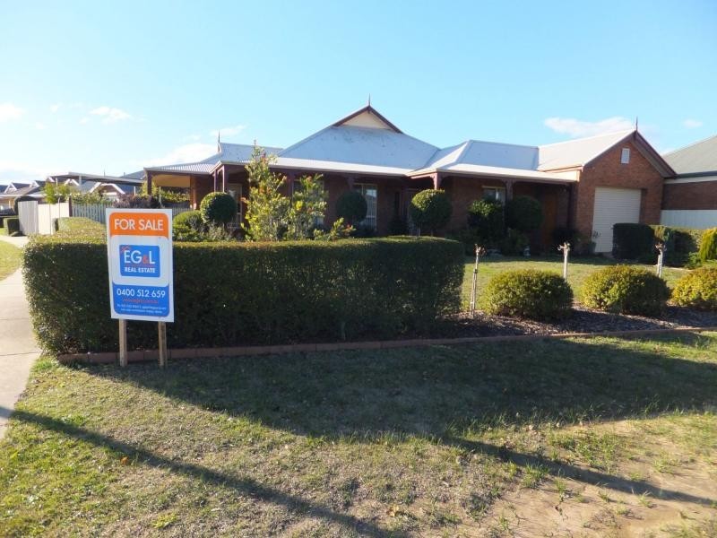 1 Tairua Place, Bairnsdale VIC 3875