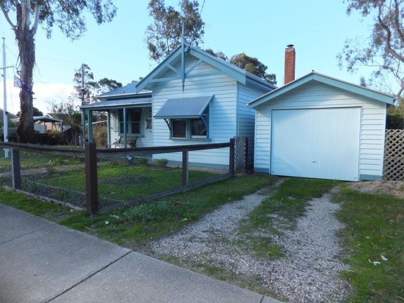 34 Langford Parade, Paynesville VIC 3880