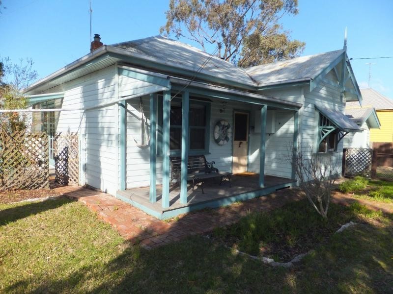 34 Langford Parade, Paynesville VIC 3880