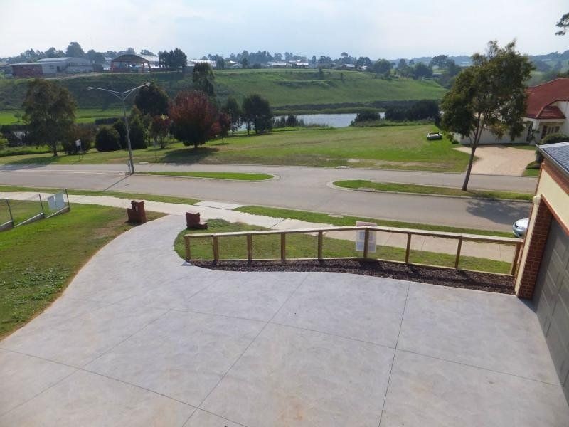 105 Howitt Avenue, Bairnsdale VIC 3875