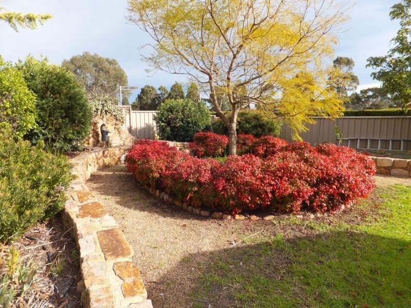 2 Lake Cove Court, Newlands Arm VIC 3875