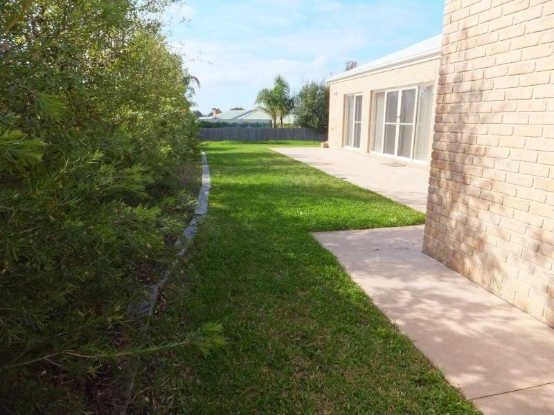 5 Schooner Terrace, Paynesville VIC 3880
