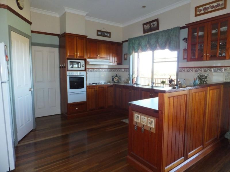 80 Olivers Road, Bairnsdale VIC 3875