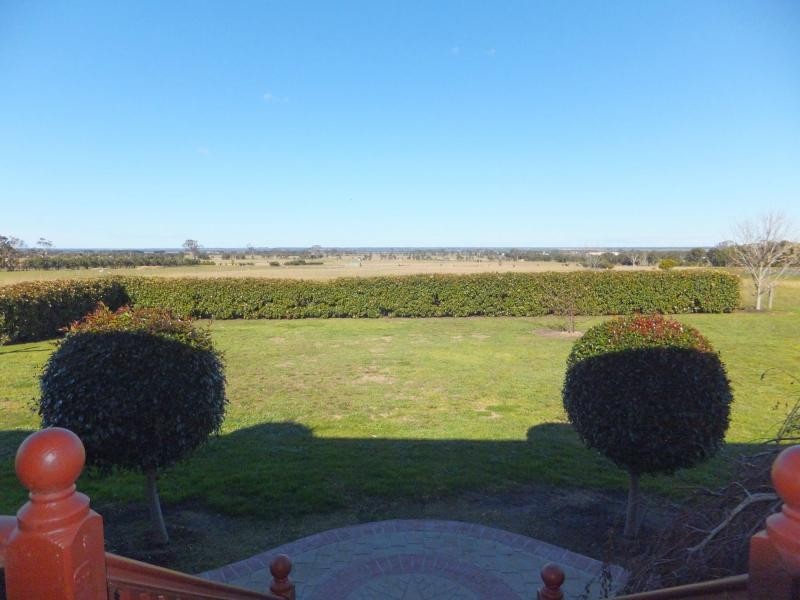 80 Olivers Road, Bairnsdale VIC 3875