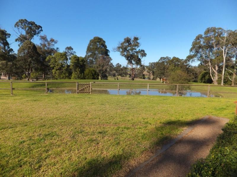 9 Overy Road, Bairnsdale VIC 3875