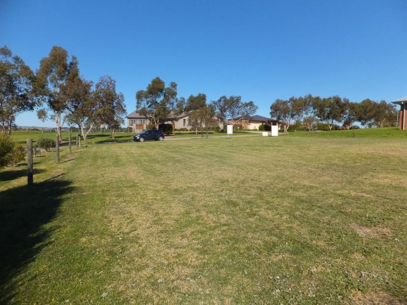 9 Byrne Court, Swan Reach VIC 3903