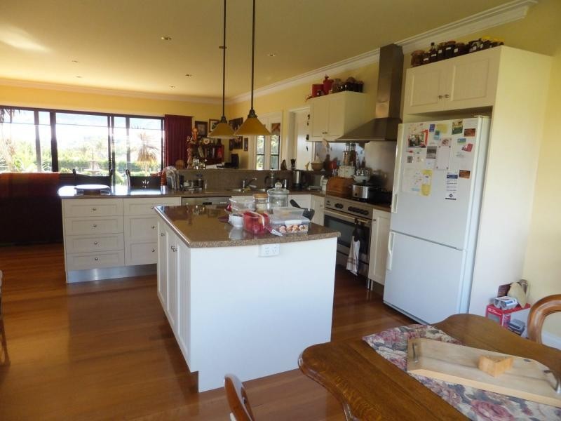 1 Simpsons Drive, Newlands Arm VIC 3875