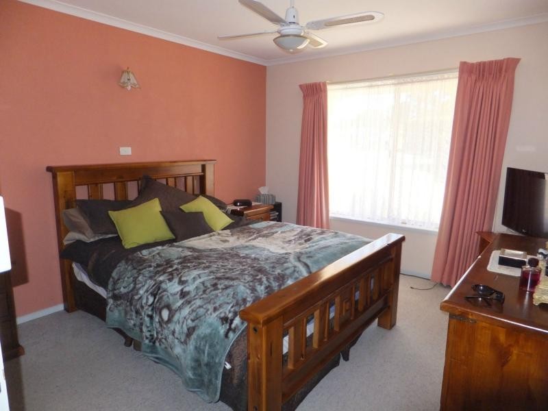 240 Nicholson Sarsfield, Nicholson VIC 3882