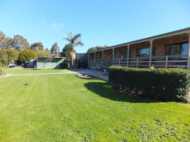 240 Nicholson Sarsfield, Nicholson VIC 3882