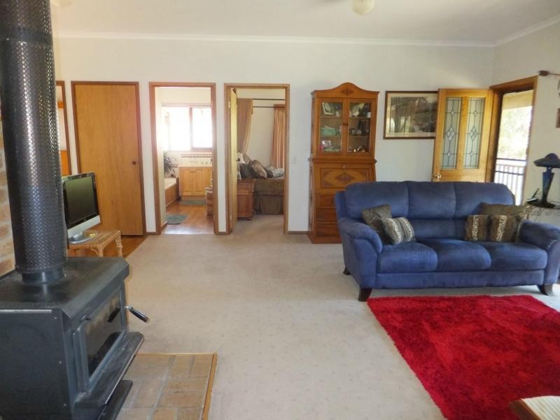 90 Deep Creek Road, Wiseleigh VIC 3885