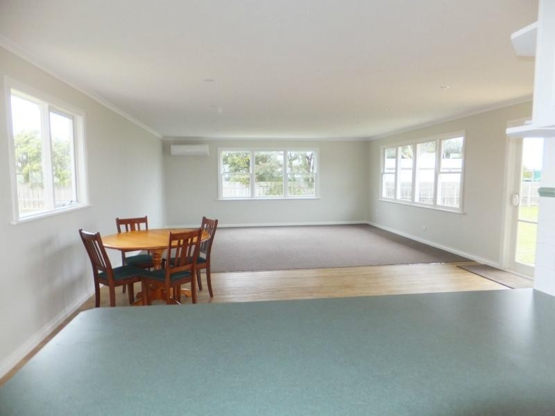 10 Lake Harbour Avenue, Newlands Arm VIC 3875