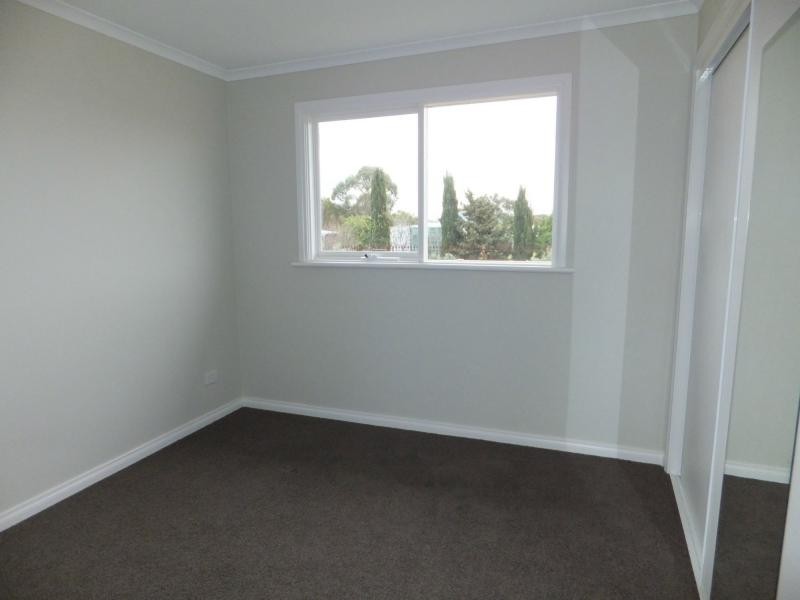 10 Lake Harbour Avenue, Newlands Arm VIC 3875