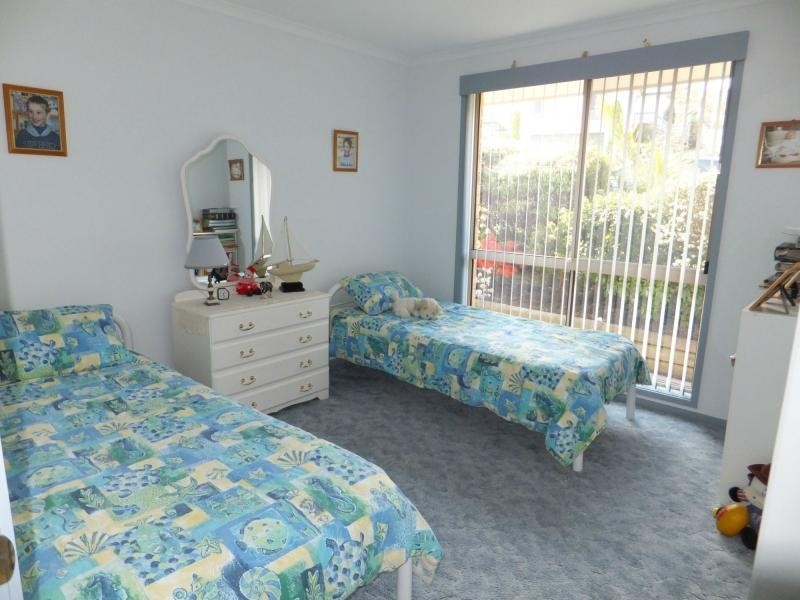 45 Nautilus Way, Lakes Entrance VIC 3909