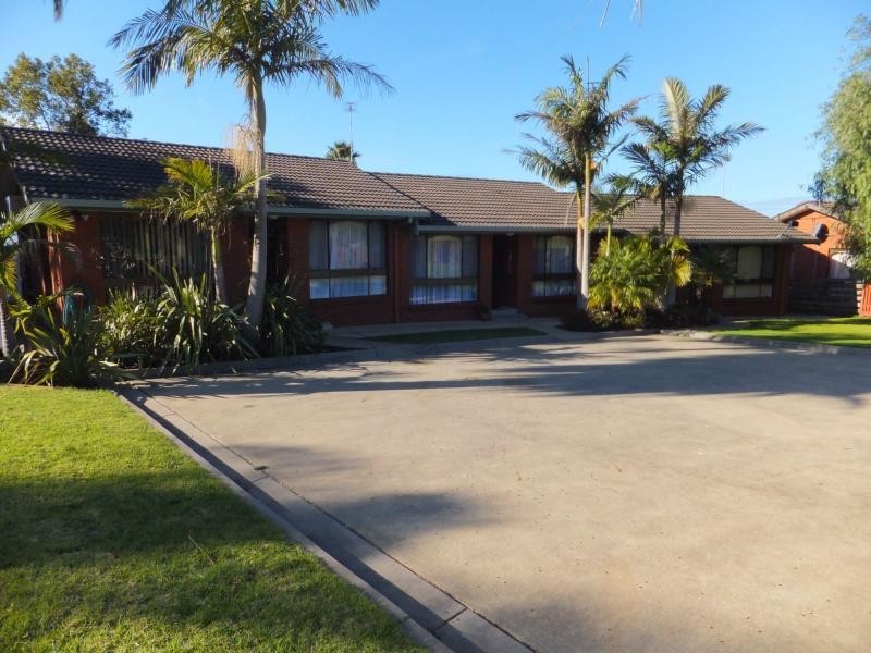 93 Lake Bunga Beach, Lakes Entrance VIC 3909