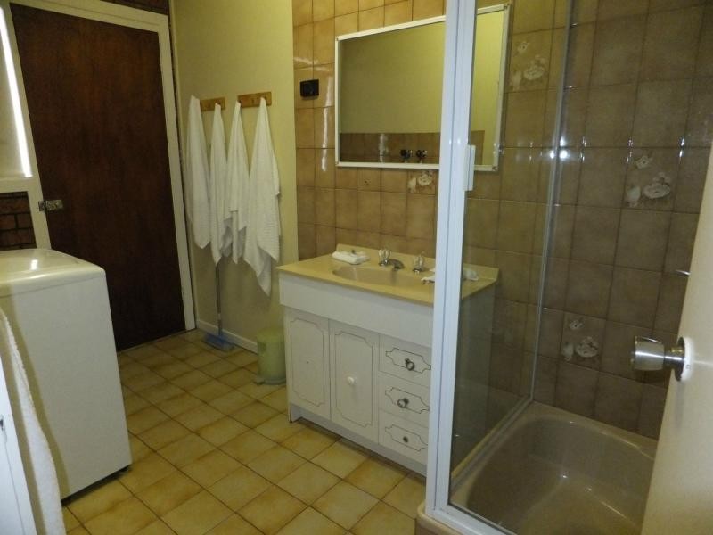 93 Lake Bunga Beach, Lakes Entrance VIC 3909