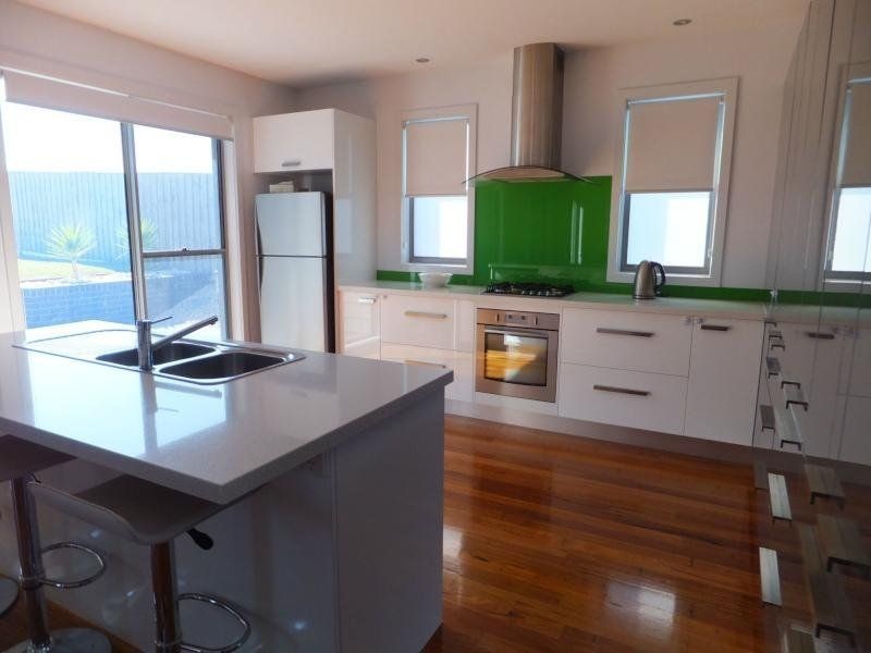 186 Newlands Drive, Paynesville VIC 3880