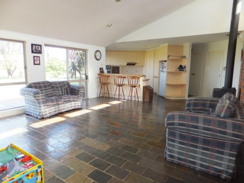 28 Glen Irvine Road, Nicholson VIC 3882