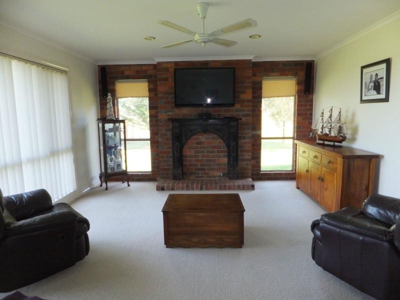 28 Glen Irvine Road, Nicholson VIC 3882