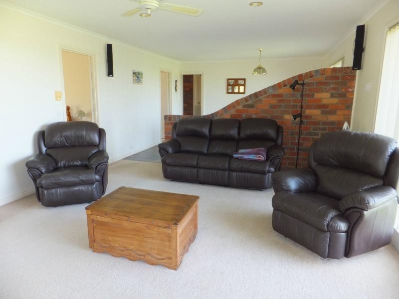 28 Glen Irvine Road, Nicholson VIC 3882