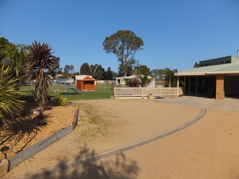 28 Glen Irvine Road, Nicholson VIC 3882