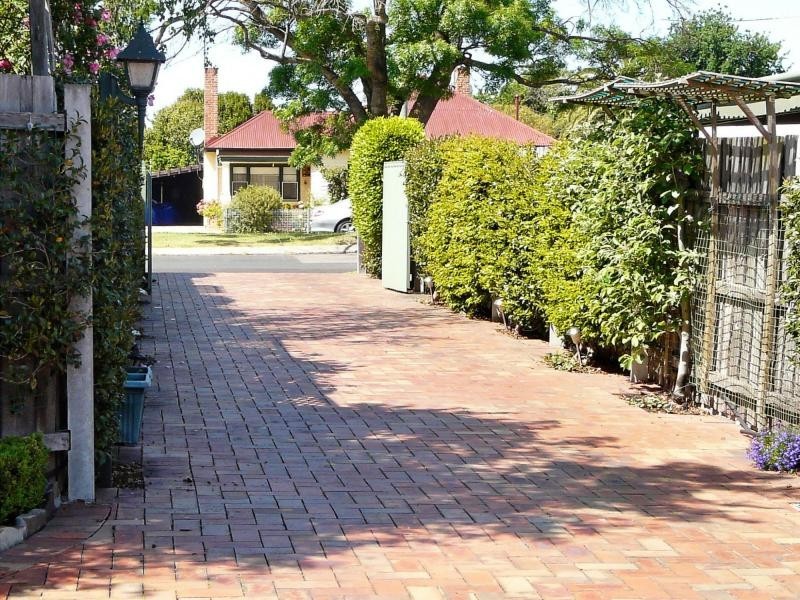 71 Riverine Street, Bairnsdale VIC 3875