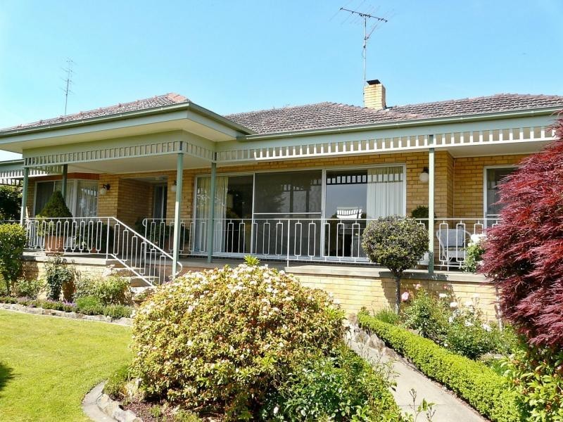 71 Riverine Street, Bairnsdale VIC 3875