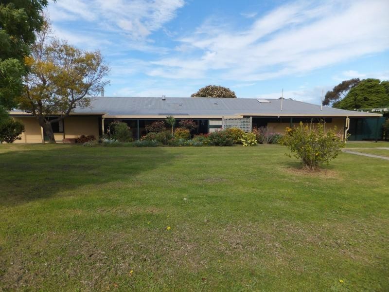 273 Stephenson Road, Nicholson VIC 3882