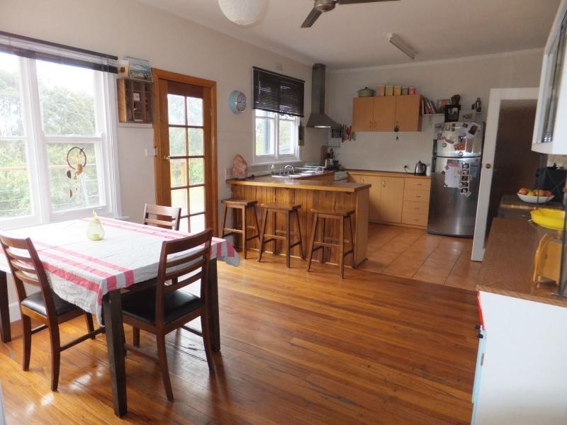 320 Great Alpine Road, Bruthen VIC 3885