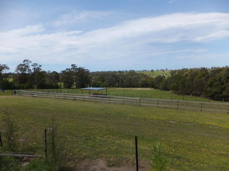 115 Fishers Lane, Bairnsdale VIC 3875