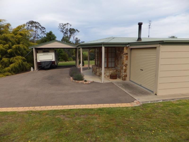 121 Bethross Drive, Tambo Upper VIC 3885