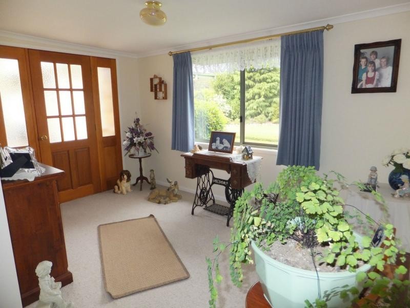 121 Bethross Drive, Tambo Upper VIC 3885