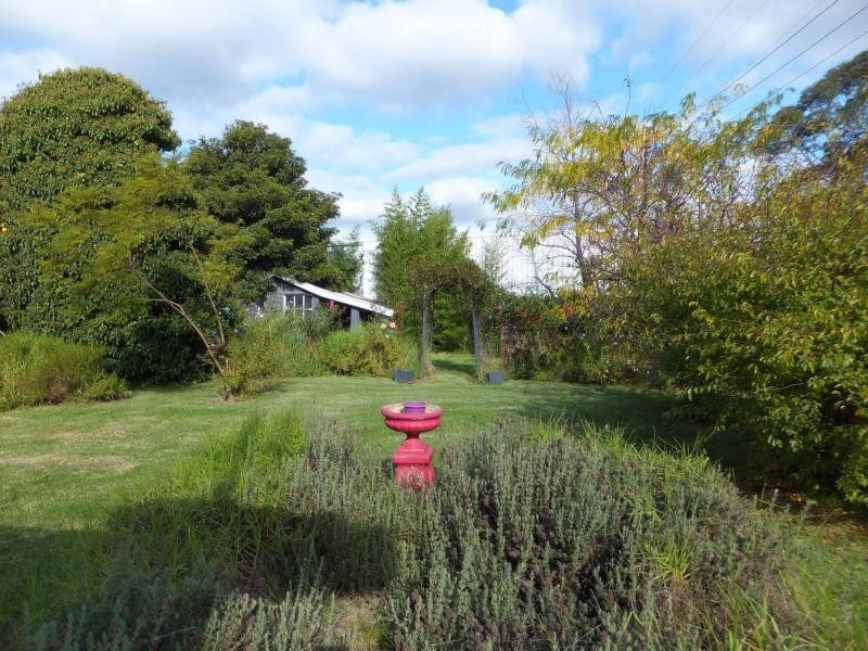 105 Dalmahoy Street, Bairnsdale VIC 3875