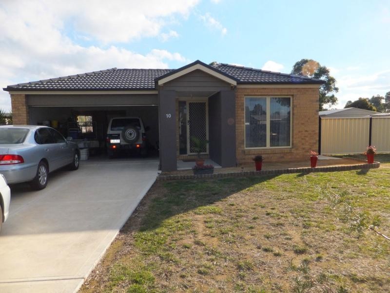 10 Howitt Court, Lindenow VIC 3865