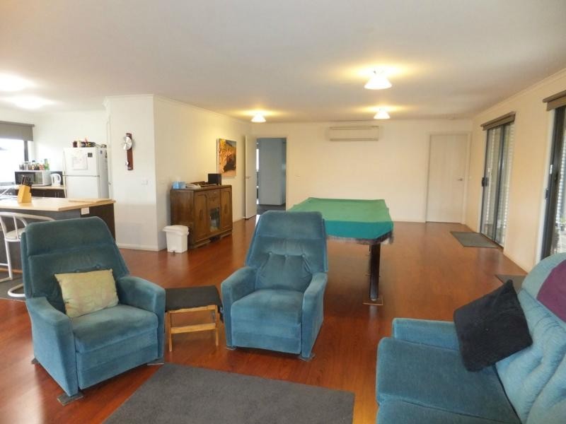 13 Redenbach Court, Swan Reach VIC 3903