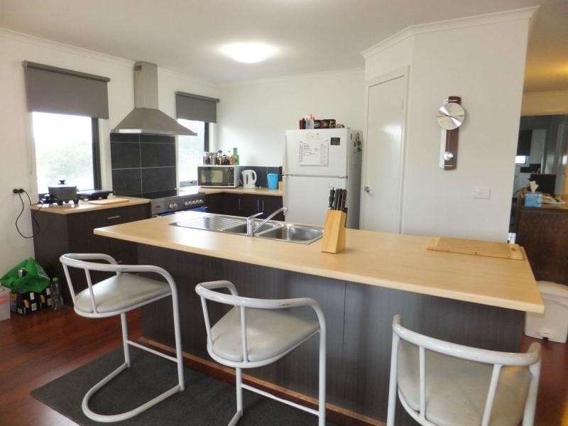 13 Redenbach Court, Swan Reach VIC 3903