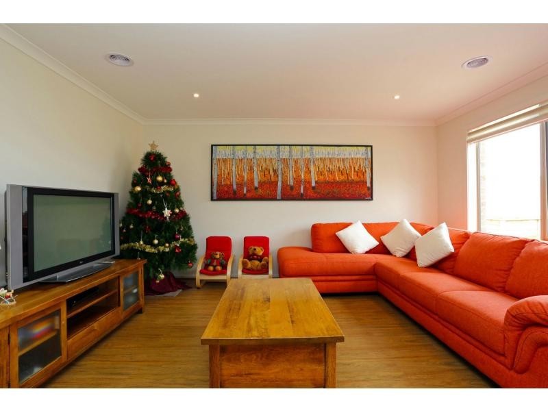 26 Lorimer Drive, Bairnsdale VIC 3875