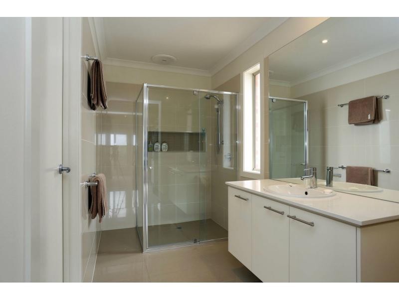 26 Lorimer Drive, Bairnsdale VIC 3875