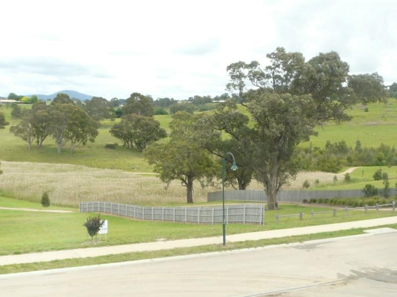 26 Lorimer Drive, Bairnsdale VIC 3875