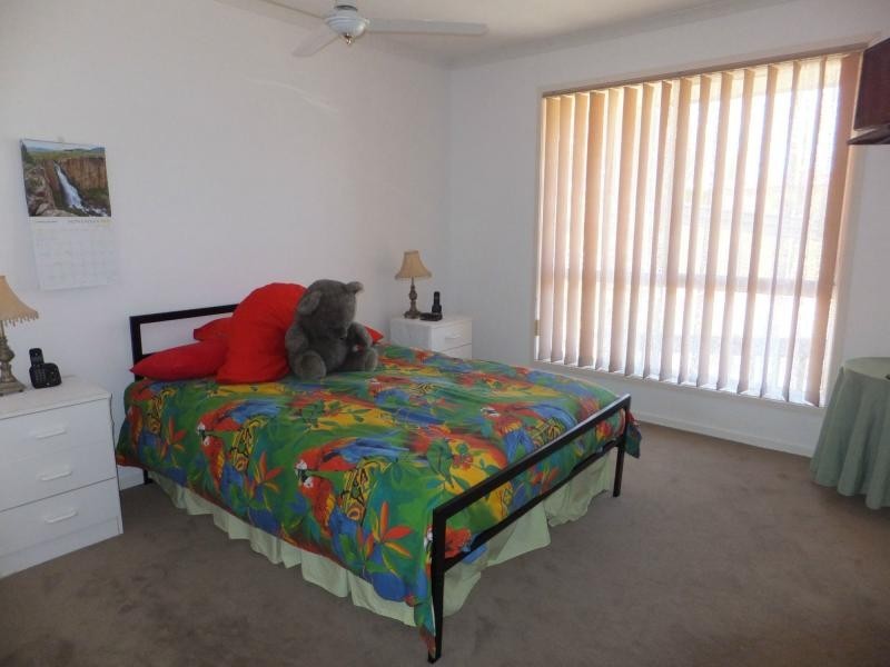 10 The Balcony, Lakes Entrance VIC 3909
