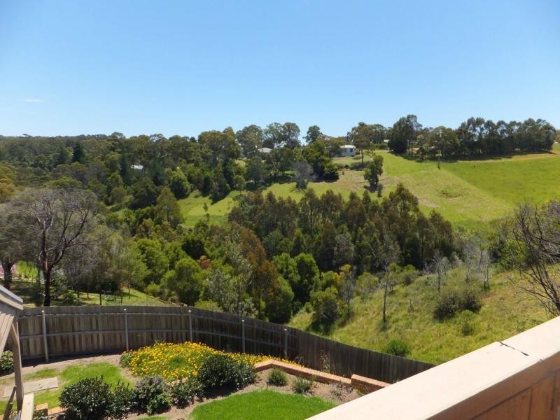 10 The Balcony, Lakes Entrance VIC 3909