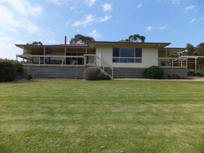 Nicholson VIC 3882
