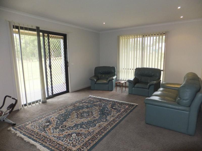 20 Hallier Court, Nicholson VIC 3882