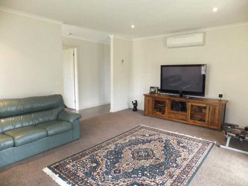 20 Hallier Court, Nicholson VIC 3882