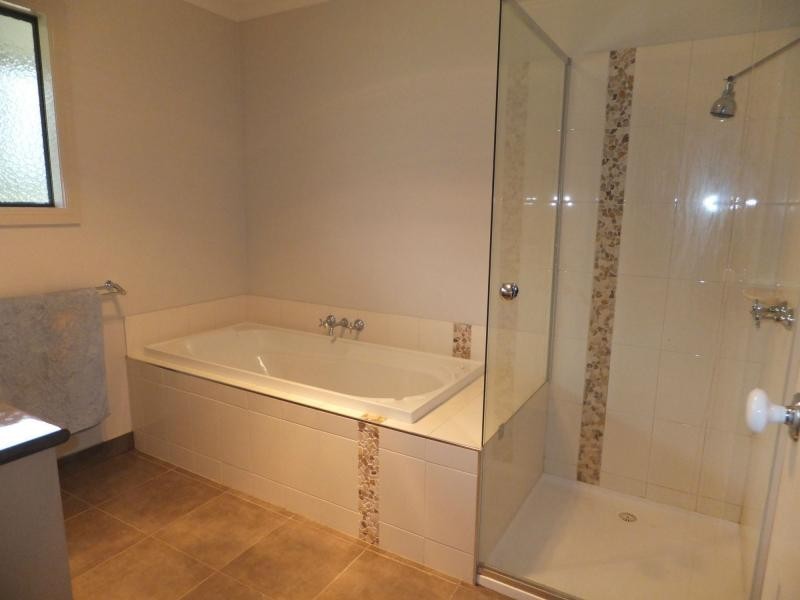 20 Hallier Court, Nicholson VIC 3882