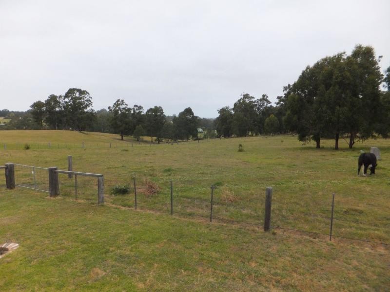 20 Hallier Court, Nicholson VIC 3882