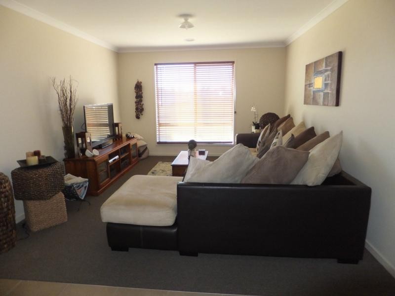 6 Stewart Place, Bairnsdale VIC 3875