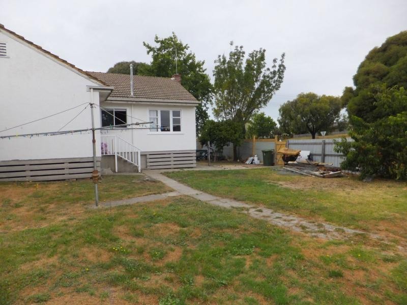 20 Day Street, Bairnsdale VIC 3875