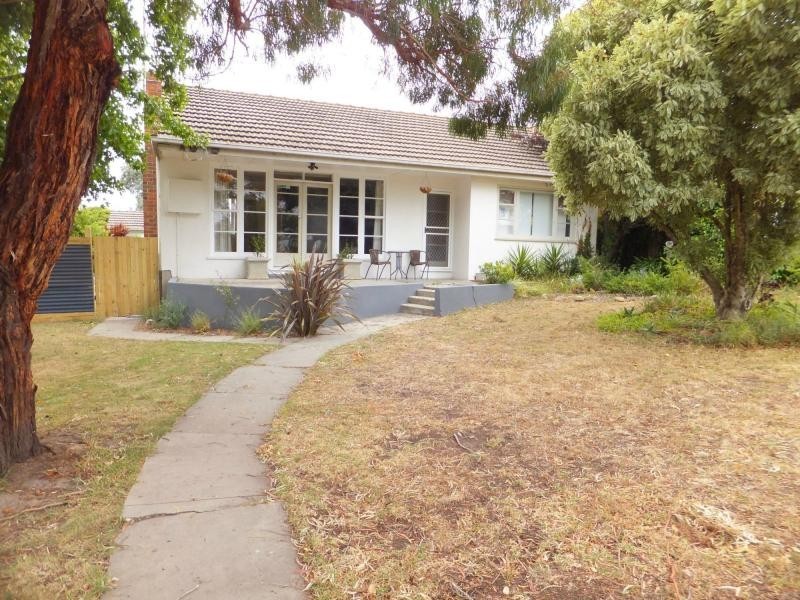20 Day Street, Bairnsdale VIC 3875