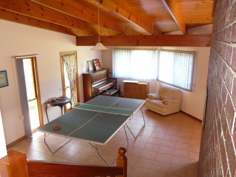 16 Mairburn Road, Metung VIC 3904