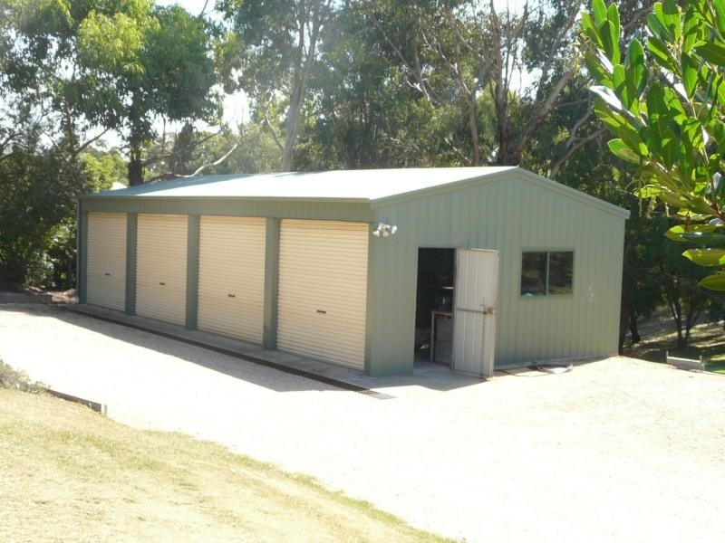 16 Mairburn Road, Metung VIC 3904